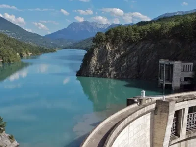 Barrage-hydroelectrique Barrage-hydroelectrique